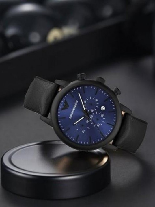 Emporio Armani AR11351 Erkek Kol Saati