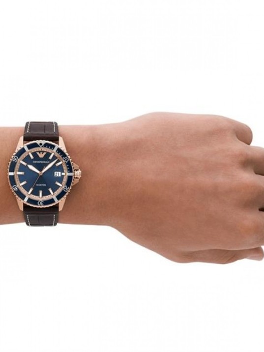 Emporio Armani AR11556 Erkek Kol Saati