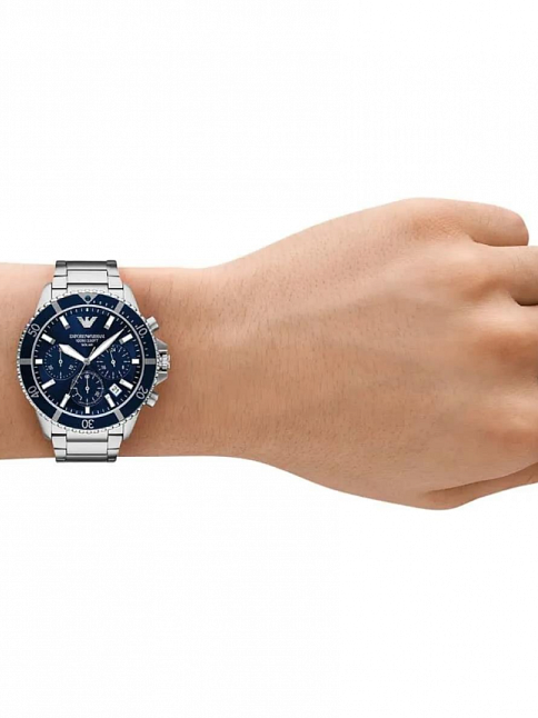 Emporio Armani AR11681 Erkek Kol Saati
