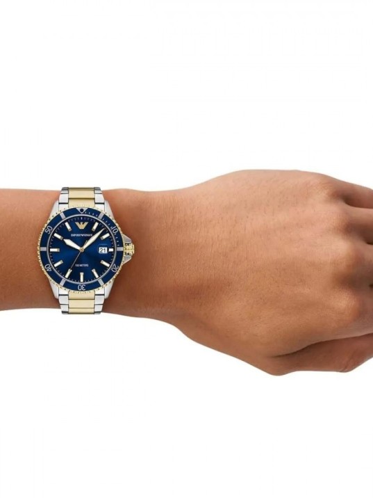 Emporio Armani AR11682 Erkek Kol Saati