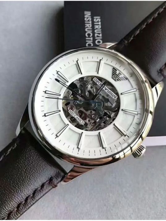 Emporio Armani AR1946 Erkek Kol Saati