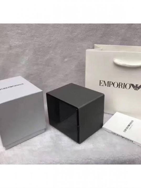 Emporio Armani AR5919 Erkek Kol Saati