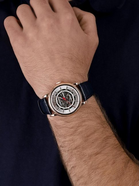 Emporio Armani AR60009 Erkek Kol Saati