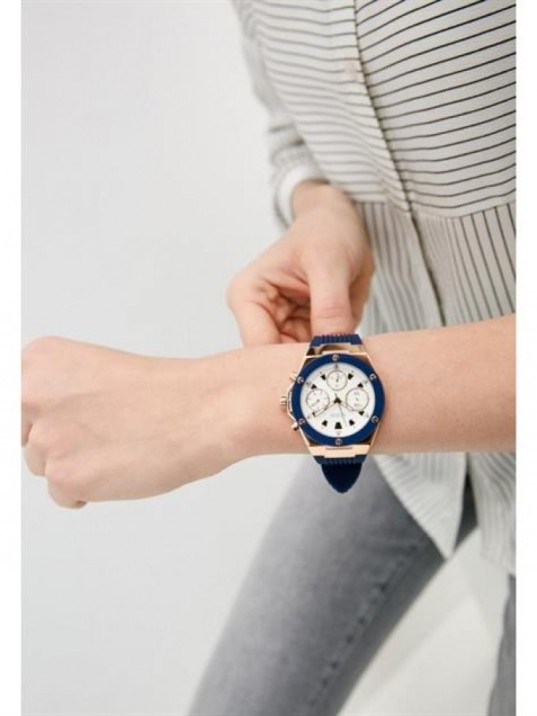 Guess GUGW0030L5 Kadın Kol Saati Guess GUGW0030L5 Kadın Kol Saati