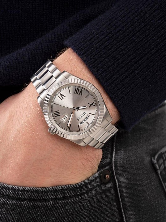 Guess GUGW0265G6 Erkek Kol Saati