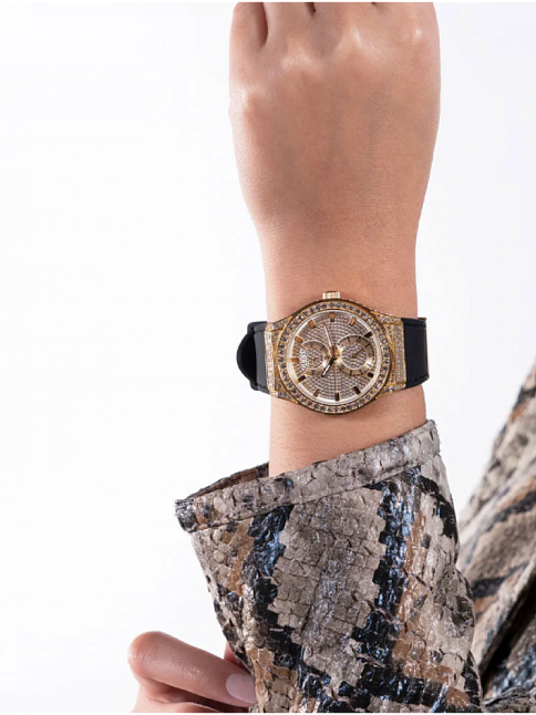Guess GUGW0439L2 Kadın Kol Saati