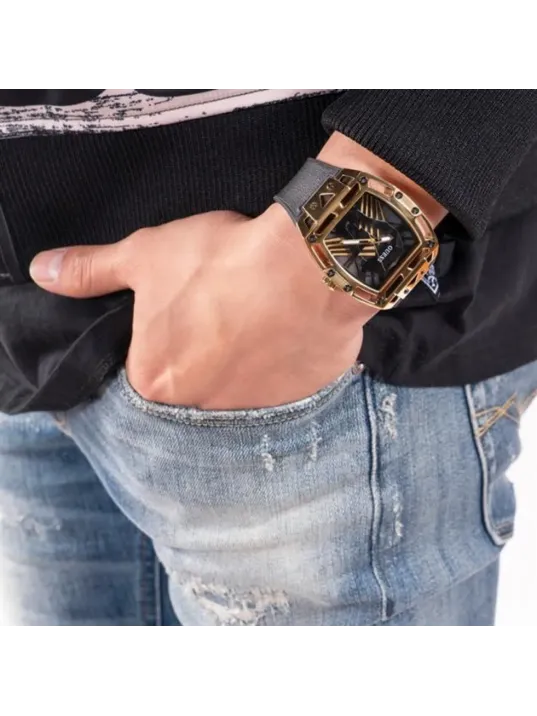 Guess GUGW0500G1 Erkek Kol Saati