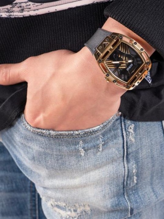 Guess GUGW0500G1 Erkek Kol Saati