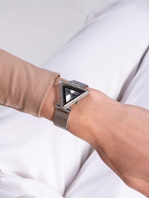 Guess GUGW0508L1 Kadın Kol Saati