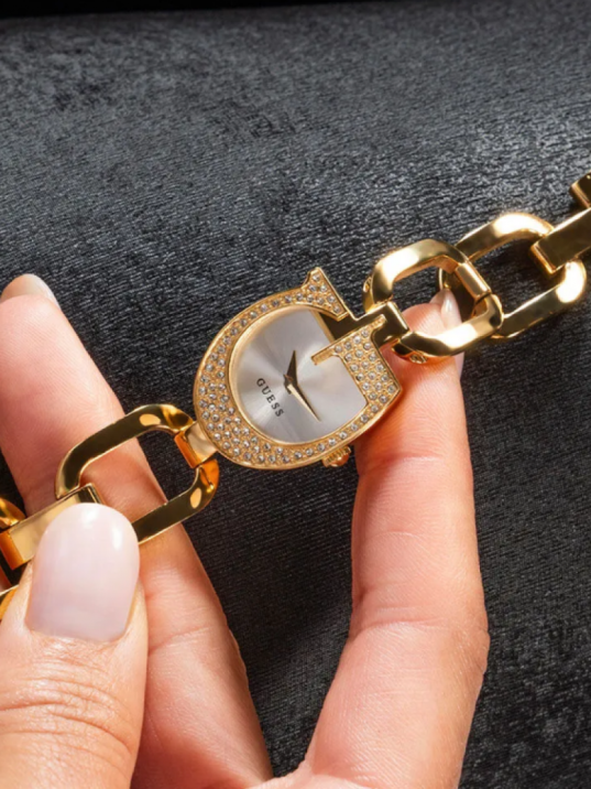 Guess GUGW0683L2 Kadın Kol Saati Guess GUGW0683L2 Kadın Kol Saati