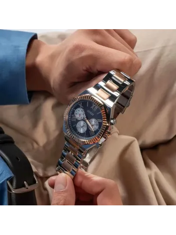 Guess GUGW0703G4 Erkek Kol Saati