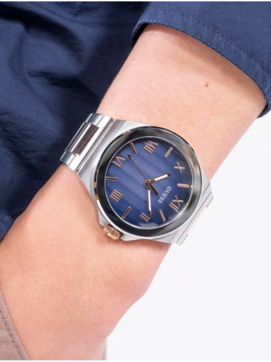 Guess GUGW0789G4 Erkek Kol Saati