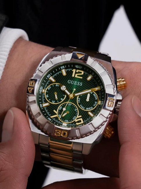 Guess GUGW0800G1 Erkek Kol Saati