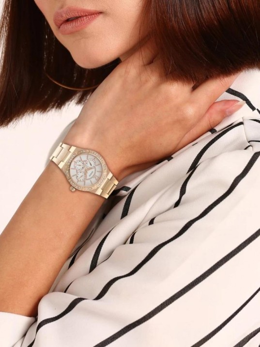 Guess GUW0845L3 Kadın Kol Saati Guess GUW0845L3 Kadın Kol Saati