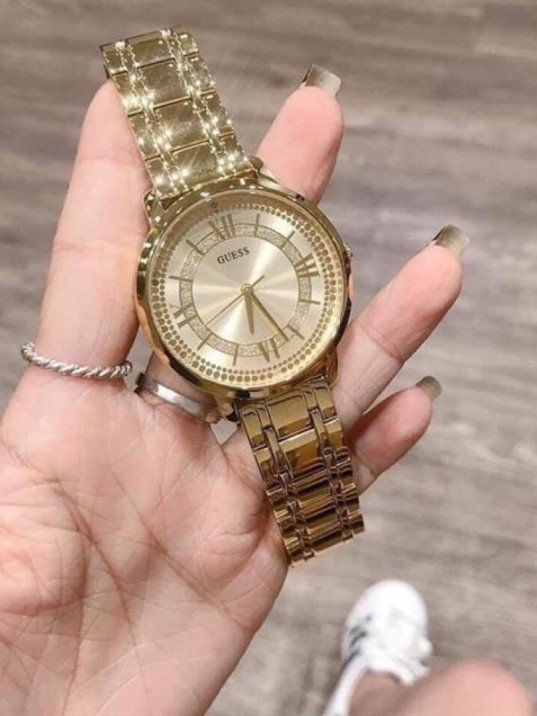 Guess GUW0933L2 Kadın Kol Saati Guess GUW0933L2 Kadın Kol Saati