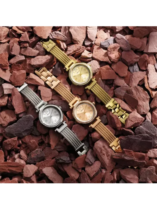 Guess GUW1009L2 Kadın Kol Saati