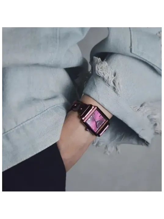 Guess GUW1029L4 Kadın Kol Saati