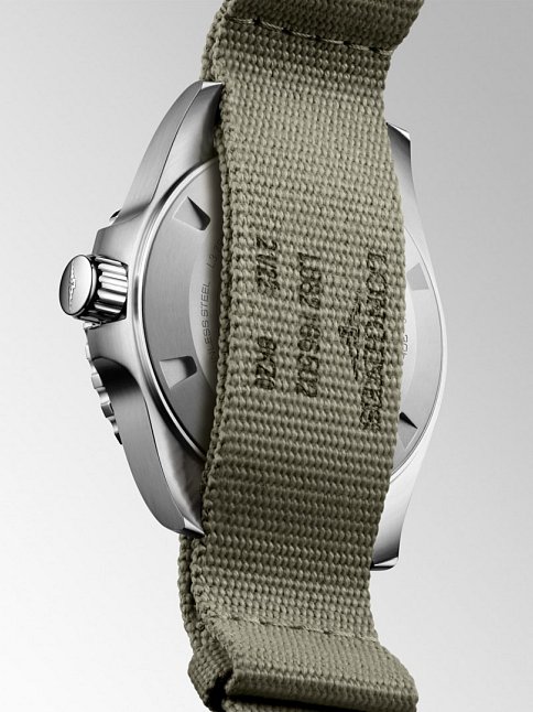 L37904062 Longines Hydroconquest GMT Erkek Kol Saati L3.790.4.06.2