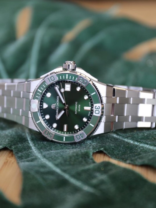 Maurice Lacroix Aikon AI6057-SSL52-630-1 Automatic Erkek Kol Saati