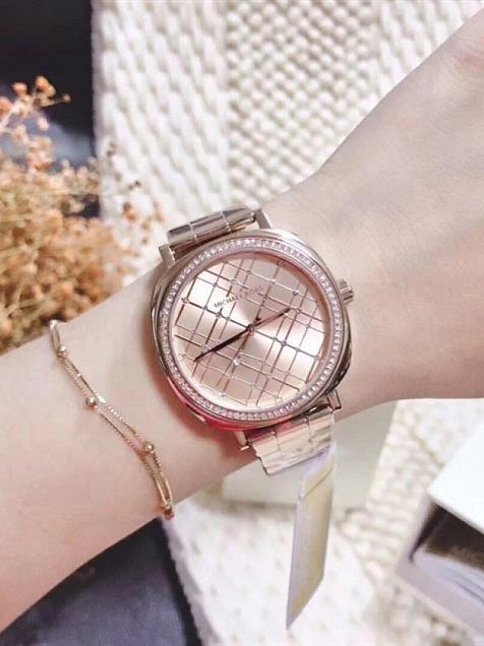Michael Kors MK3990 Kadın Kol Saati