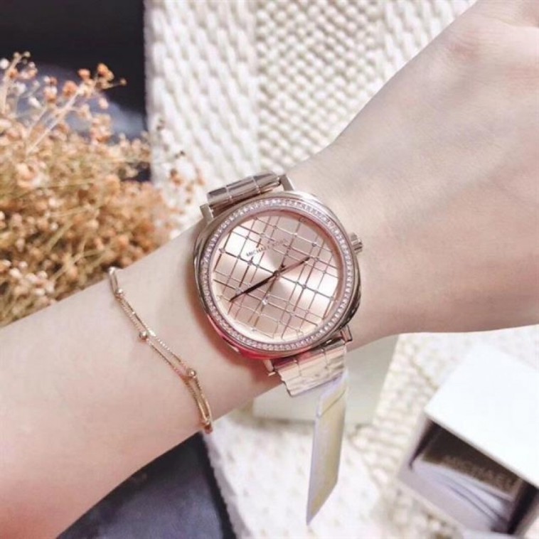 Michael Kors MK3990 Kadın Kol Saati Michael Kors MK3990 Kadın Kol Saati