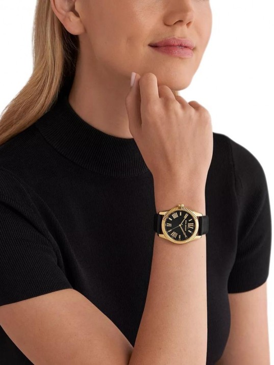 Michael Kors MK4748 Kadın Kol Saati Michael Kors MK4748 Kadın Kol Saati