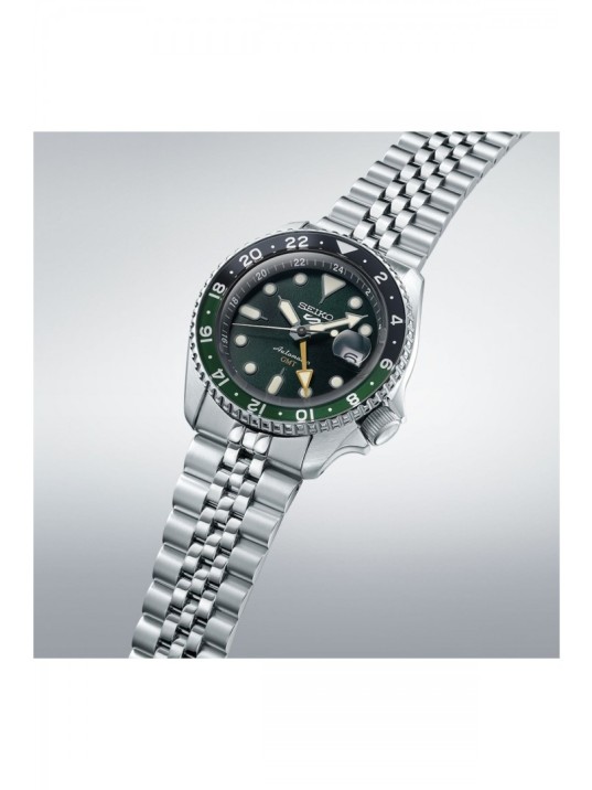 Seiko 5 Sports GMT SSK035K Erkek Kol Saati SSK035K1 Seiko 5 Sports GMT SSK035K Erkek Kol Saati SSK035K1