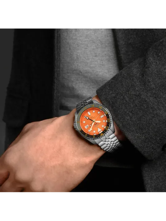 Seiko 5 Sports GMT SSK005K1 Erkek Kol Saati