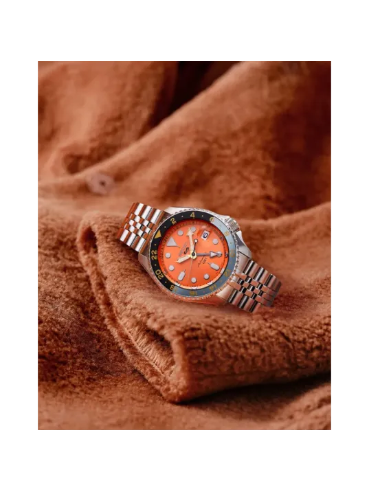 Seiko 5 Sports GMT SSK005K1 Erkek Kol Saati