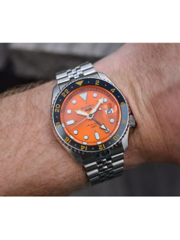 Seiko 5 Sports GMT SSK005K1 Erkek Kol Saati Seiko 5 Sports GMT SSK005K1 Erkek Kol Saati