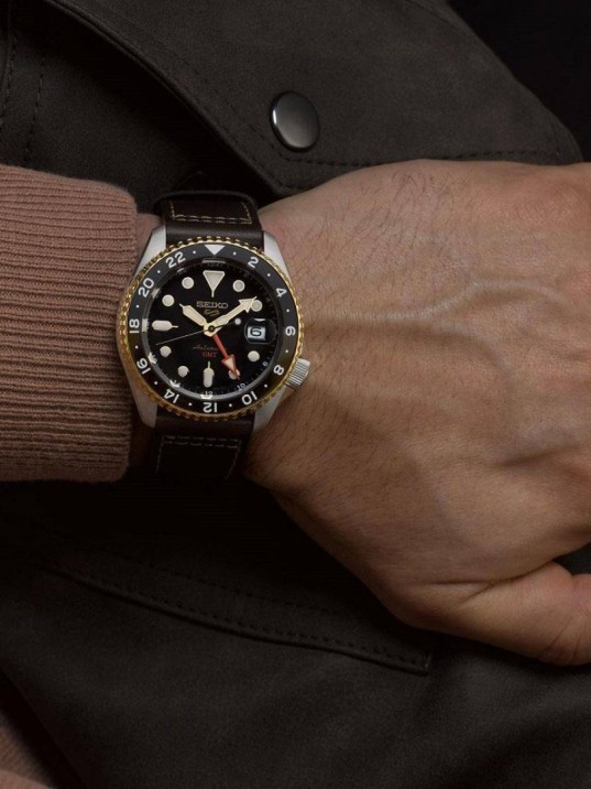 Seiko 5 Sports GMT SSK036K Erkek Kol Saati