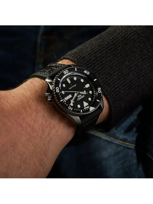 Seiko 5 Sports SRPD65K3 Otomatik Erkek Kol Saati