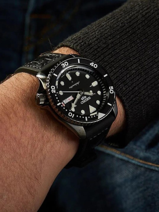 Seiko 5 Sports SRPD65K3 Otomatik Erkek Kol Saati