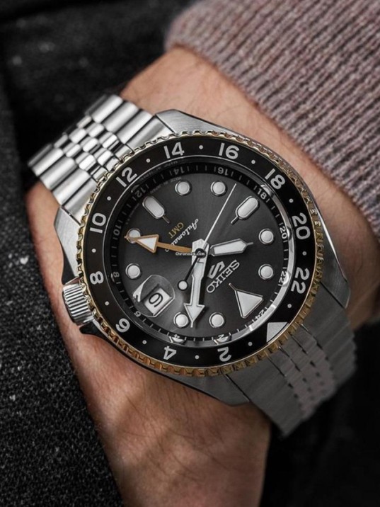 Seiko 5 SSK021K Erkek Kol Saati SSK021