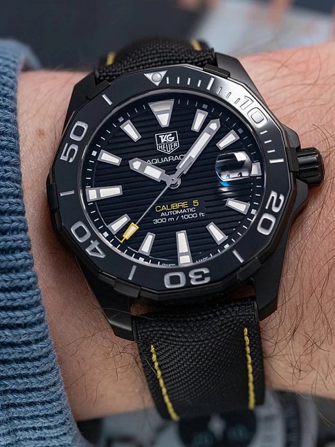 Tag Heuer Aquaracer Erkek Kol Saati WAY218A.FC6362