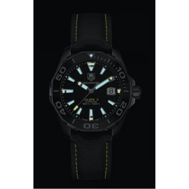 Tag Heuer Aquaracer Erkek Kol Saati WAY218A.FC6362 Tag Heuer Aquaracer Erkek Kol Saati WAY218A.FC6362