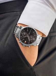 Tommy Hilfiger TH1710413 Erkek Kol Saati