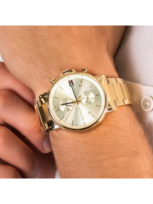 Tommy Hilfiger TH1710415 Erkek Kol Saati Tommy Hilfiger TH1710415 Erkek Kol Saati