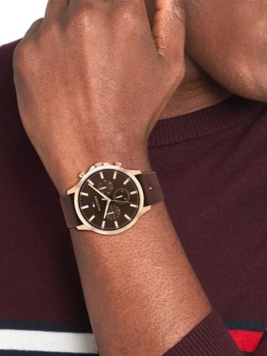 Tommy Hilfiger TH1710497 Erkek Kol Saati Tommy Hilfiger TH1710497 Erkek Kol Saati