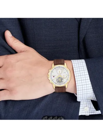 Tommy Hilfiger TH1710631 Erkek Kol Saati Tommy Hilfiger TH1710631 Erkek Kol Saati