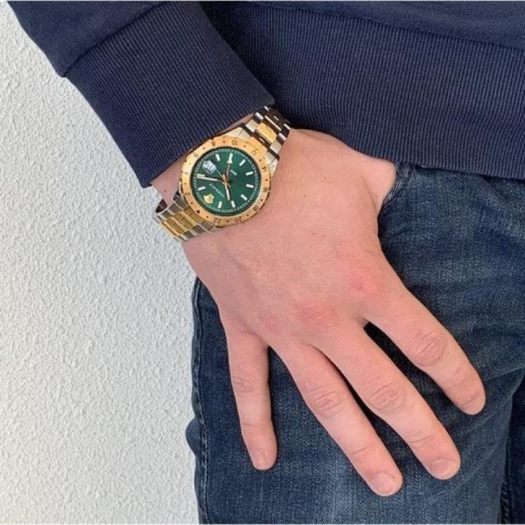 Versace VRSCV11050016 Erkek Kol Saati Versace VRSCV11050016 Erkek Kol Saati