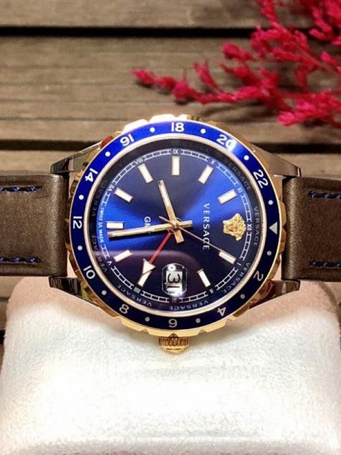 Versace VRSCV11080017 Erkek Kol Saati