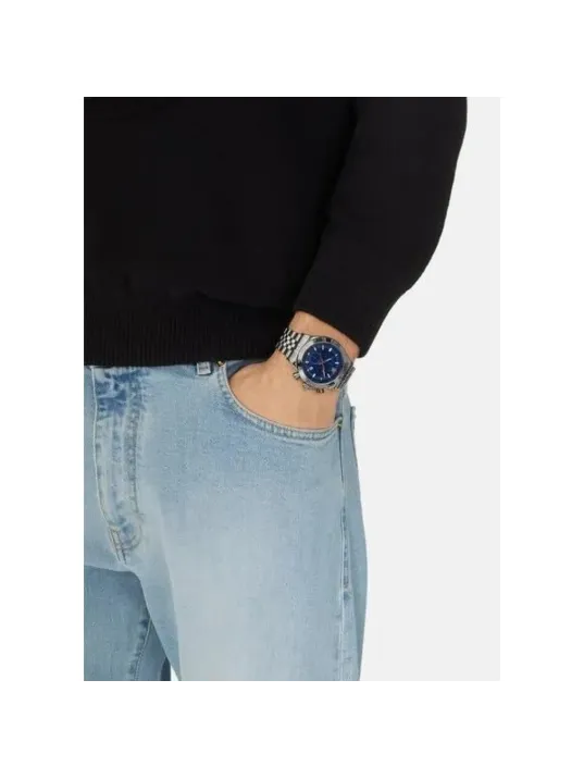 Versace VRSCVE2U00722 Erkek Kol Saati VE2U00722