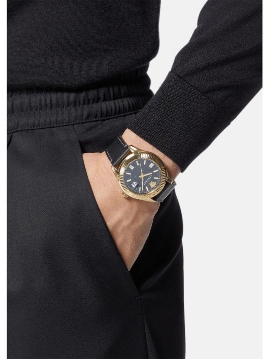 Versace VRSCVE3K00222 Erkek Kol Saati