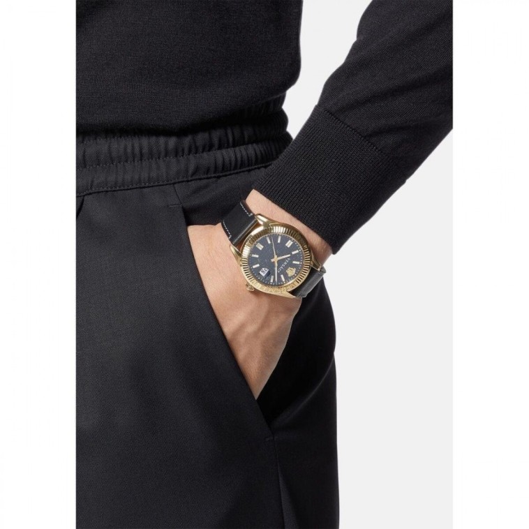 Versace VRSCVE3K00222 Erkek Kol Saati Versace VRSCVE3K00222 Erkek Kol Saati