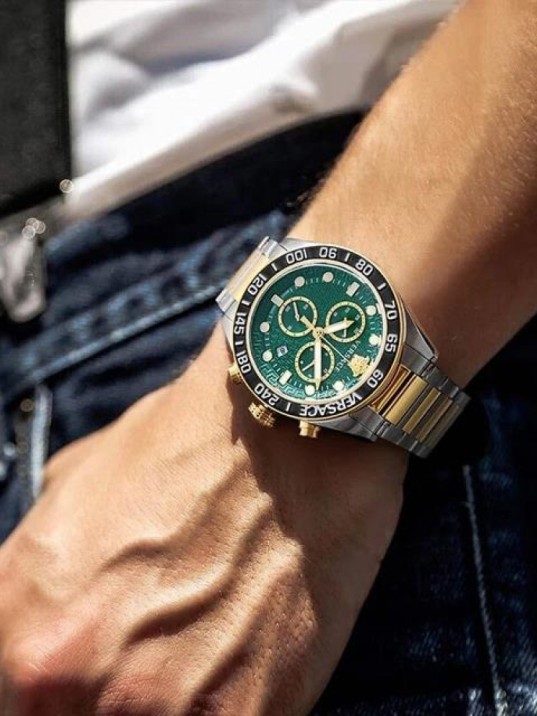 Versace VRSCVE6K00423 Erkek Kol Saati