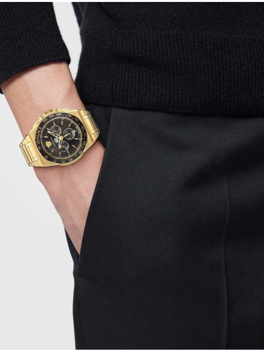Versace VRSCVE7H00623 Erkek Kol Saati