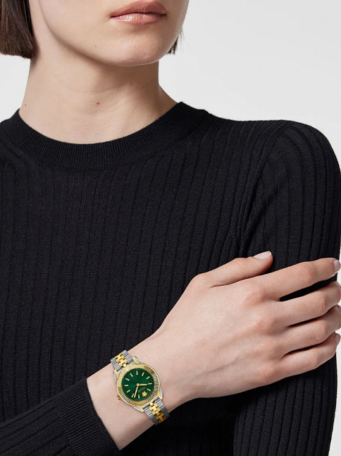 Versace VRSCVE9CA0324 Kadın Kol Saati