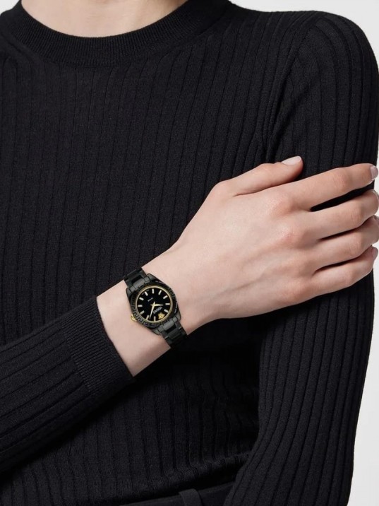 Versace VRSCVE9F00124 Kadın Kol Saati Versace VRSCVE9F00124 Kadın Kol Saati