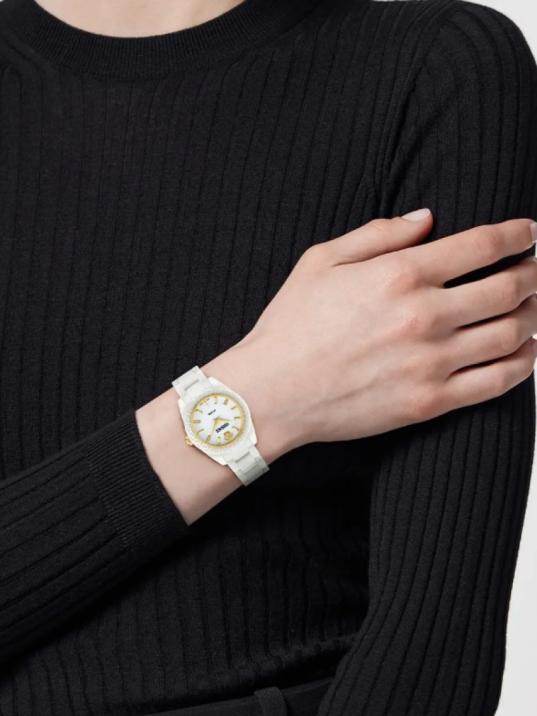 Versace VRSCVE9F00224 Kadın Kol Saati Versace VRSCVE9F00224 Kadın Kol Saati